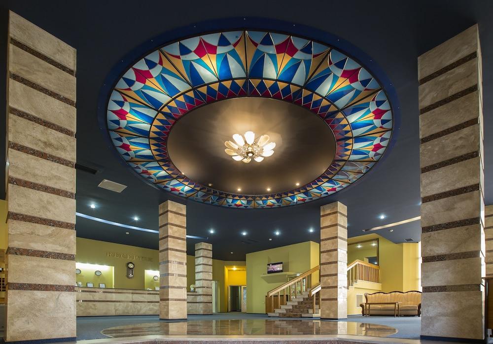 Dacia Hotel Κισινάου Εξωτερικό φωτογραφία